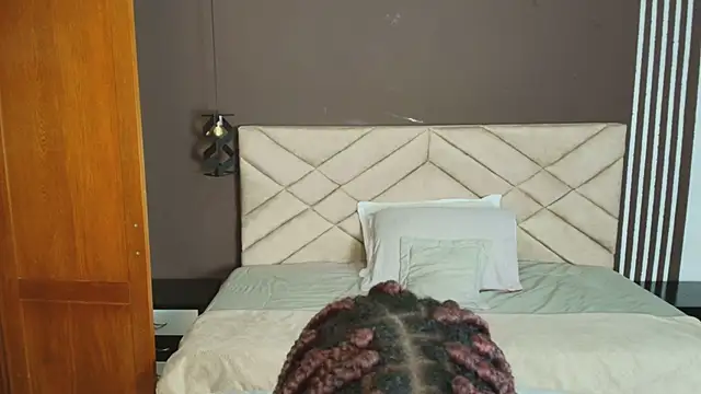 Raquel jones online show from February 16, 11:27 am