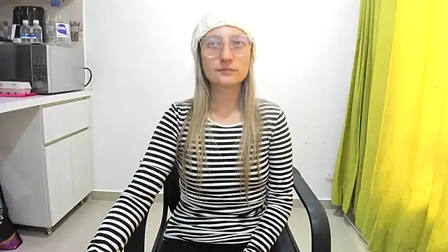 Adele johnsonn1 online show from January 23, 6:35 pm