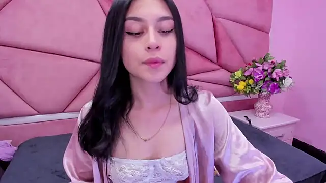 MelodySweett online show from December 4, 3:15 am