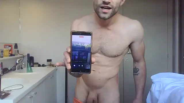Snapshot of Vekie_007 chatting on June 9, 5:02 pm Vekie 007 online show from June 9, 5:02 pm