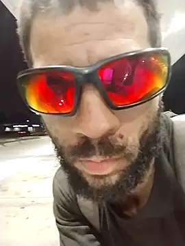 Snapshot of SolitaryMisfit8 chatting on September 19, 9:11 am SolitaryMisfit8 online show from September 19, 9:11 am