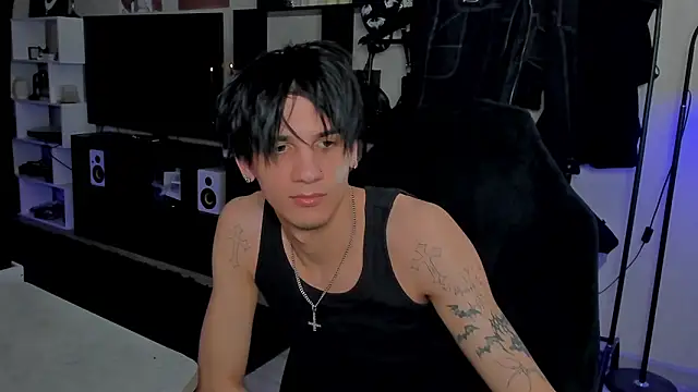 Snapshot of MarkBrowniii chatting on March 3, 12:06 am MarkBrowniii online show from March 3, 12:06 am