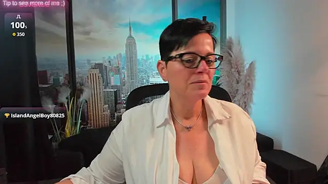 ninarandmann online show from October 24, 4:47 pm