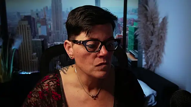 ninarandmann online show from November 18, 6:56 pm