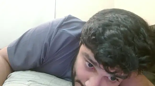 robintoit online show from December 9, 8:44 pm