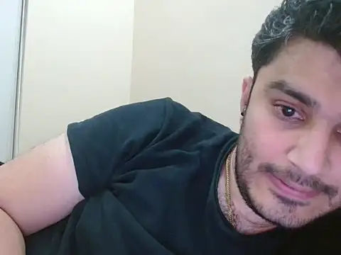 robintoit online show from November 25, 4:40 pm