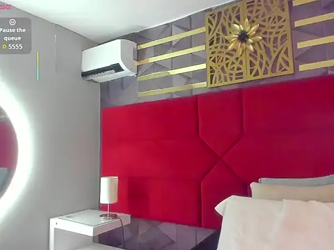 hanny milf online show from April 11, 2:05 am