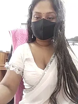 Snapshot of Idhika_Paul chatting on June 9, 8:09 pm Idhika Paul online show from June 9, 8:09 pm