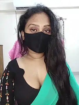 Snapshot of Idhika_Paul chatting on June 10, 8:19 pm Idhika Paul online show from June 10, 8:19 pm