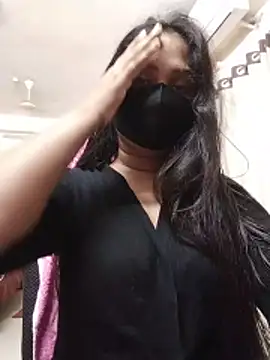 Snapshot of Idhika_Paul chatting on June 16, 4:31 pm Idhika Paul online show from June 16, 4:31 pm
