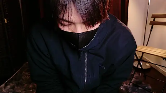 Snapshot of -Falcon_punch- chatting on February 17, 6:04 pm -Falcon punch- online show from February 17, 6:04 pm