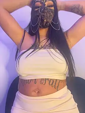 kamila french online show from March 17, 10:02 pm