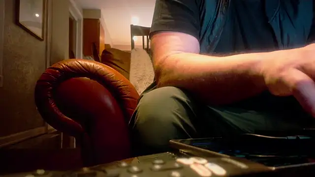 Armyexhibitionistvet online show from February 23, 1:08 pm