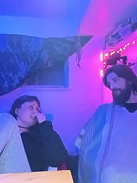 Armyexhibitionistvet online show from April 16, 10:49 am