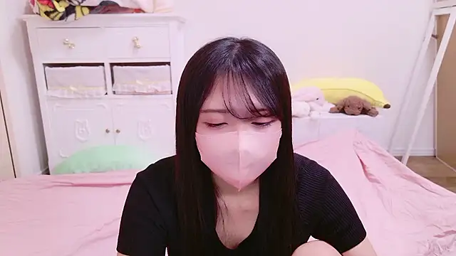 Snapshot of nathi_ko_xo chatting on September 11, 12:49 pm nathi ko xo online show from September 11, 12:49 pm