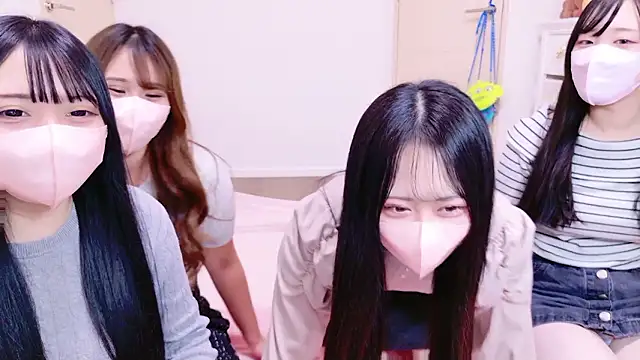 Snapshot of nathi_ko_xo chatting on October 13, 10:26 am nathi ko xo online show from October 13, 10:26 am