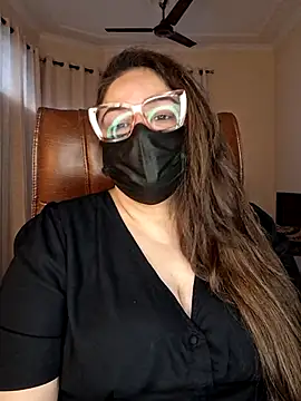 SEXY-Sardarni online show from January 18, 8:51 am