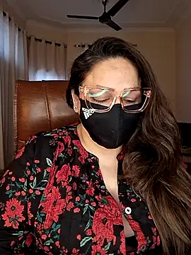 Snapshot of SEXY-Sardarni chatting on April 16, 7:31 am SEXY-Sardarni online show from April 16, 7:31 am