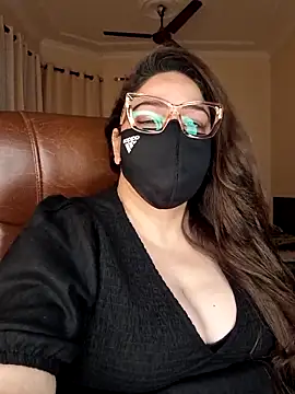 Snapshot of SEXY-Sardarni chatting on June 14, 2:52 pm SEXY-Sardarni online show from June 14, 2:52 pm