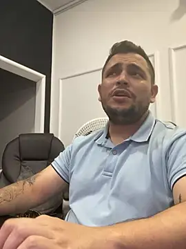  ace ventura online show from December 31, 9:06 pm