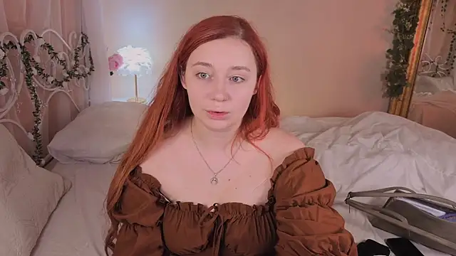 carolina elf online show from June 3, 5:10 am