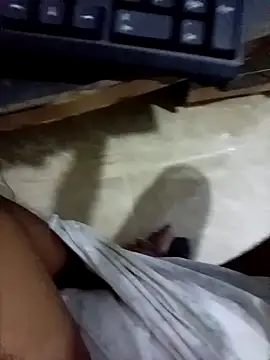 slchiku online show from November 9, 6:39 pm