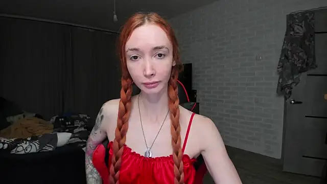 Snapshot of Roxy_Silver chatting on October 21, 8:53 pm Roxy Silver online show from October 21, 8:53 pm