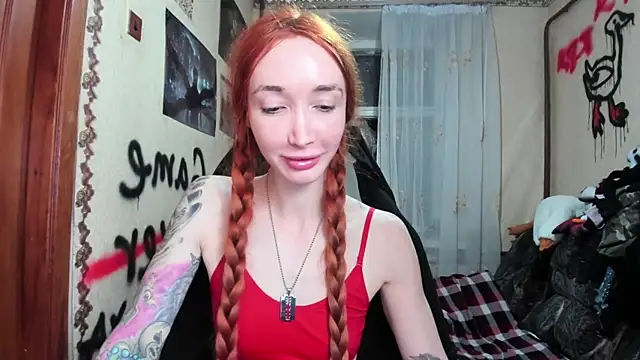 Snapshot of Roxy_Silver chatting on November 15, 8:49 pm Roxy Silver online show from November 15, 8:49 pm