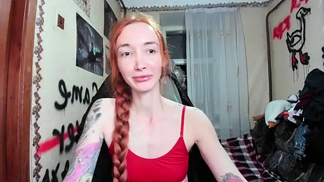 Snapshot of Roxy_Silver chatting on November 30, 8:02 pm Roxy Silver online show from November 30, 8:02 pm