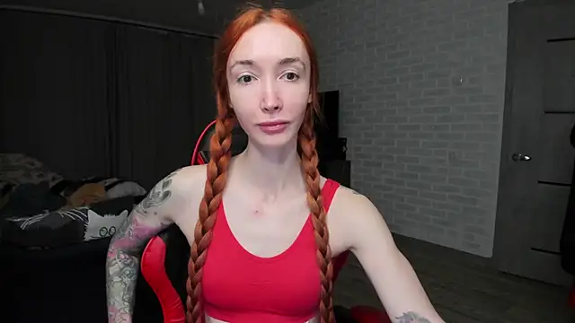 Snapshot of Roxy_Silver chatting on December 1, 7:52 pm Roxy Silver online show from December 1, 7:52 pm