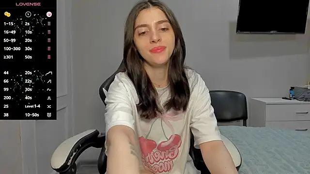 broosnica1 online show from October 30, 7:21 am