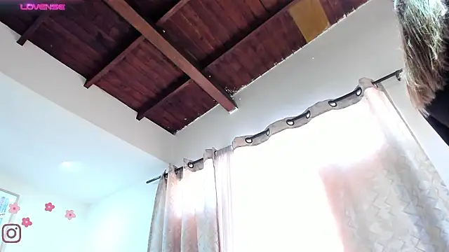  AlejaCruz  online show from February 26, 6:18 pm