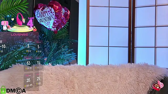 Snapshot of OliviaHawn chatting on February 25, 7:45 pm OliviaHawn online show from February 25, 7:45 pm