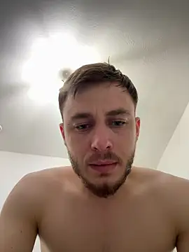 Julian128 online show from March 2, 9:22 pm