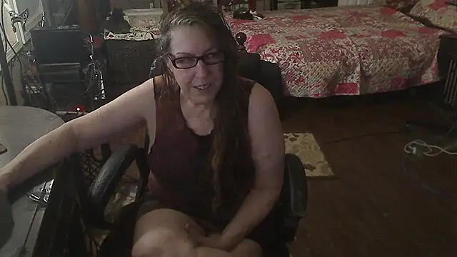 Ireallysquirt online show from September 28, 1:00 am