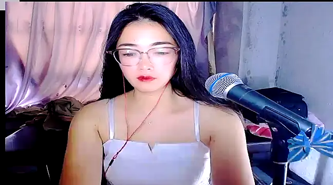 Floor oo online show from February 3, 4:46 am