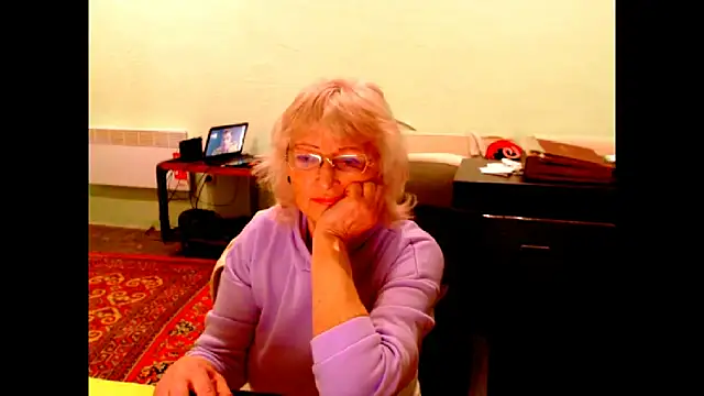 Natali7634 online show from February 3, 6:35 pm