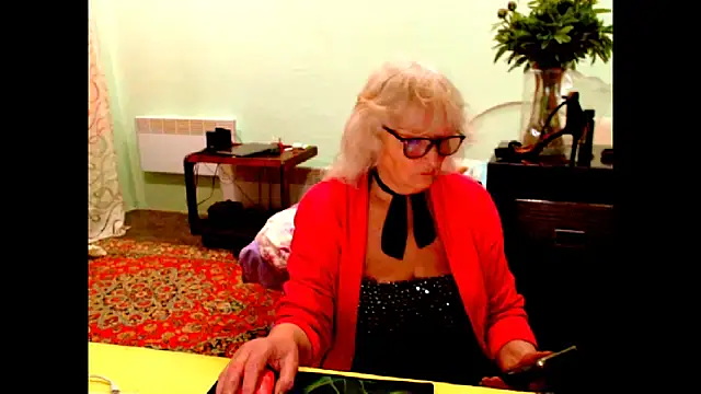 Natali7634 online show from May 11, 4:15 pm