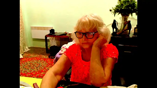 Natali7634 online show from May 13, 1:36 am