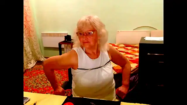 Natali7634 online show from May 19, 3:18 pm