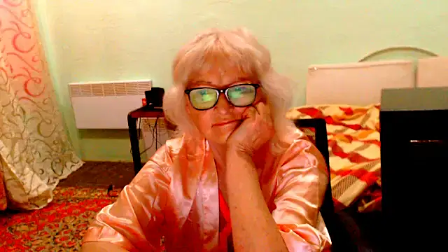 Natali7634 online show from May 26, 7:59 am
