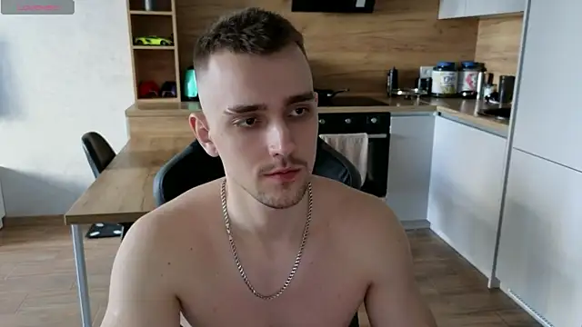 Snapshot of Larstar01 chatting on February 17, 12:59 pm Larstar01 online show from February 17, 12:59 pm