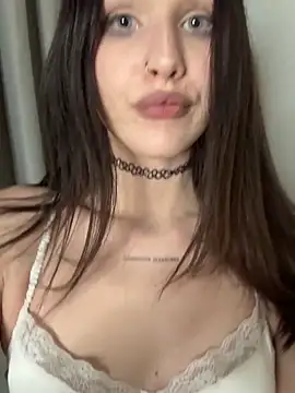 Snapshot of CherryCrystall chatting on February 20, 7:03 pm CherryCrystall online show from February 20, 7:03 pm