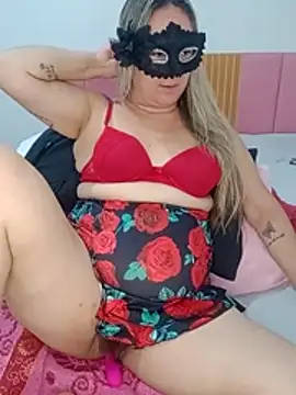 Snapshot of titiasexy chatting on March 15, 1:50 pm titiasexy online show from March 15, 1:50 pm