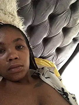 Snapshot of Nicole_Liam_ chatting on January 17, 11:48 am Nicole Liam online show from January 17, 11:48 am