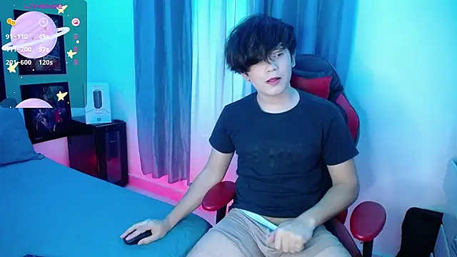 Snapshot of andyboy- chatting on March 14, 11:00 pm andyboy- online show from March 14, 11:00 pm