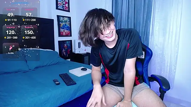 Snapshot of andyboy- chatting on September 9, 11:15 pm andyboy- online show from September 9, 11:15 pm