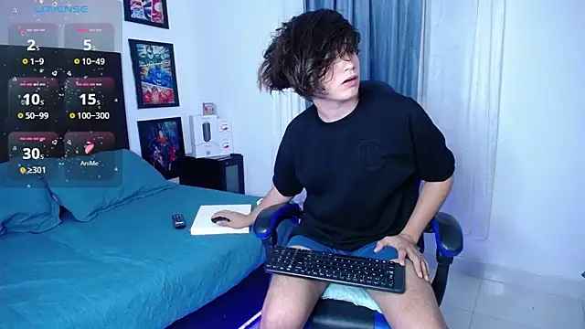 Snapshot of andyboy- chatting on September 12, 10:21 pm andyboy- online show from September 12, 10:21 pm