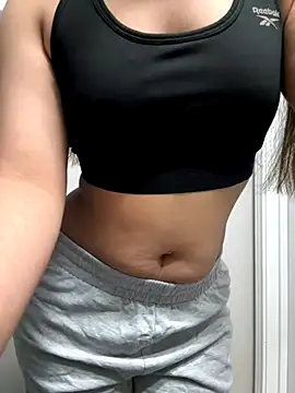 Snapshot of cuervocat chatting on December 3, 6:49 pm cuervocat online show from December 3, 6:49 pm