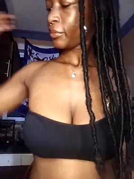 Snapshot of Ayrella02 chatting on March 25, 2:17 am Ayrella02 online show from March 25, 2:17 am